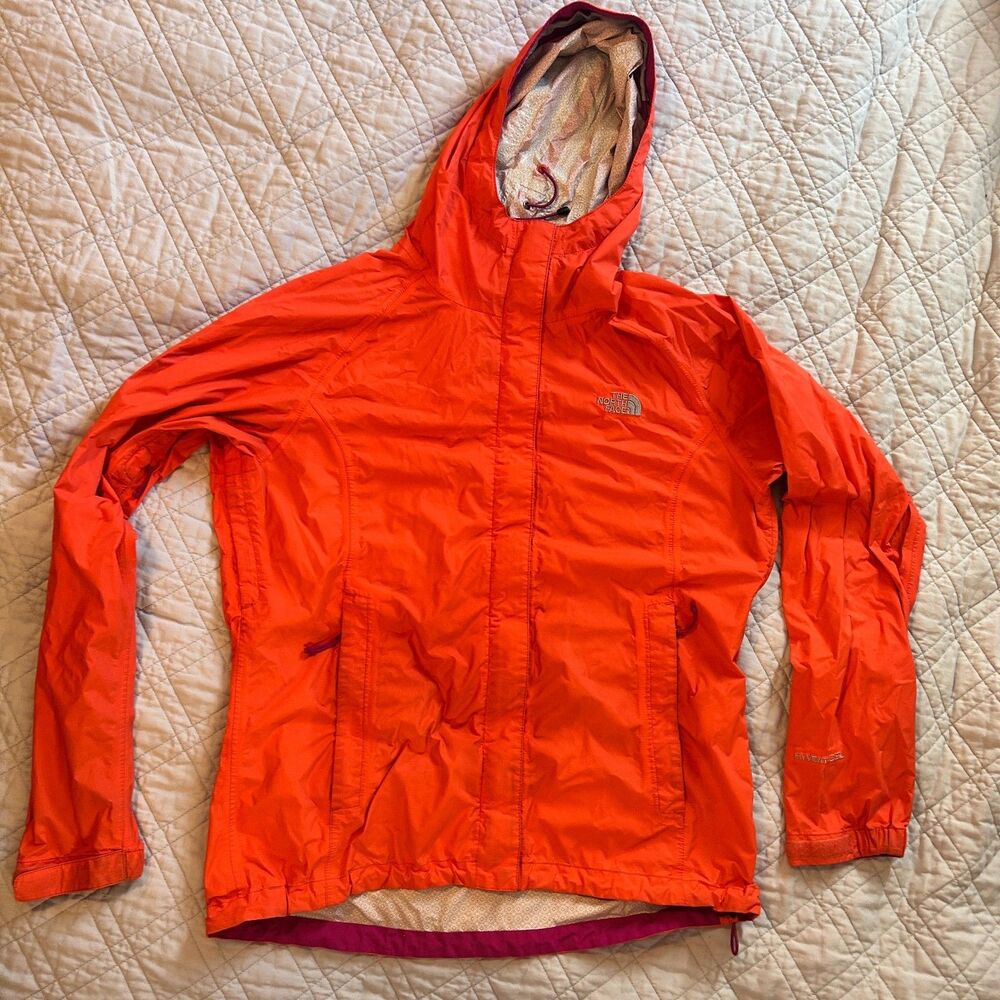 The North Face Women's M Medium Venture 2.5L HyVent Rain Jacket Orange